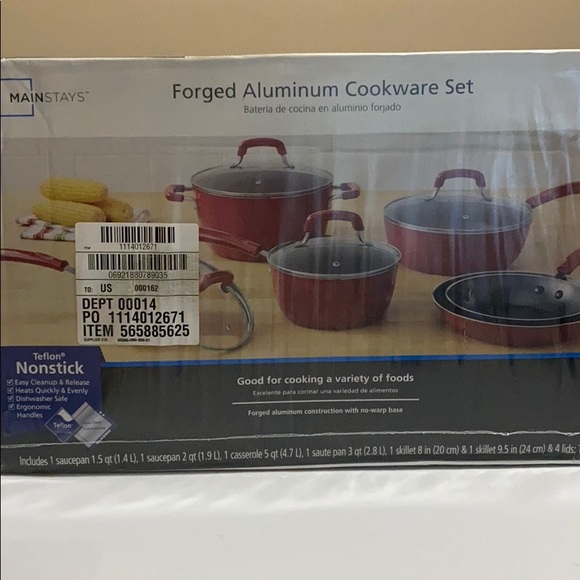 Cookware set - Picture 1 of 1